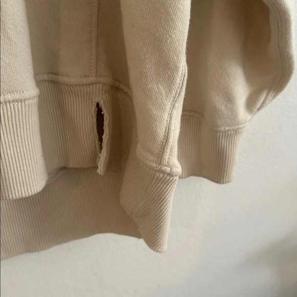 Aerie Oversized Cream and Orange Long Sleeve Hoodie - PRELOVED - Picture 10 of 11